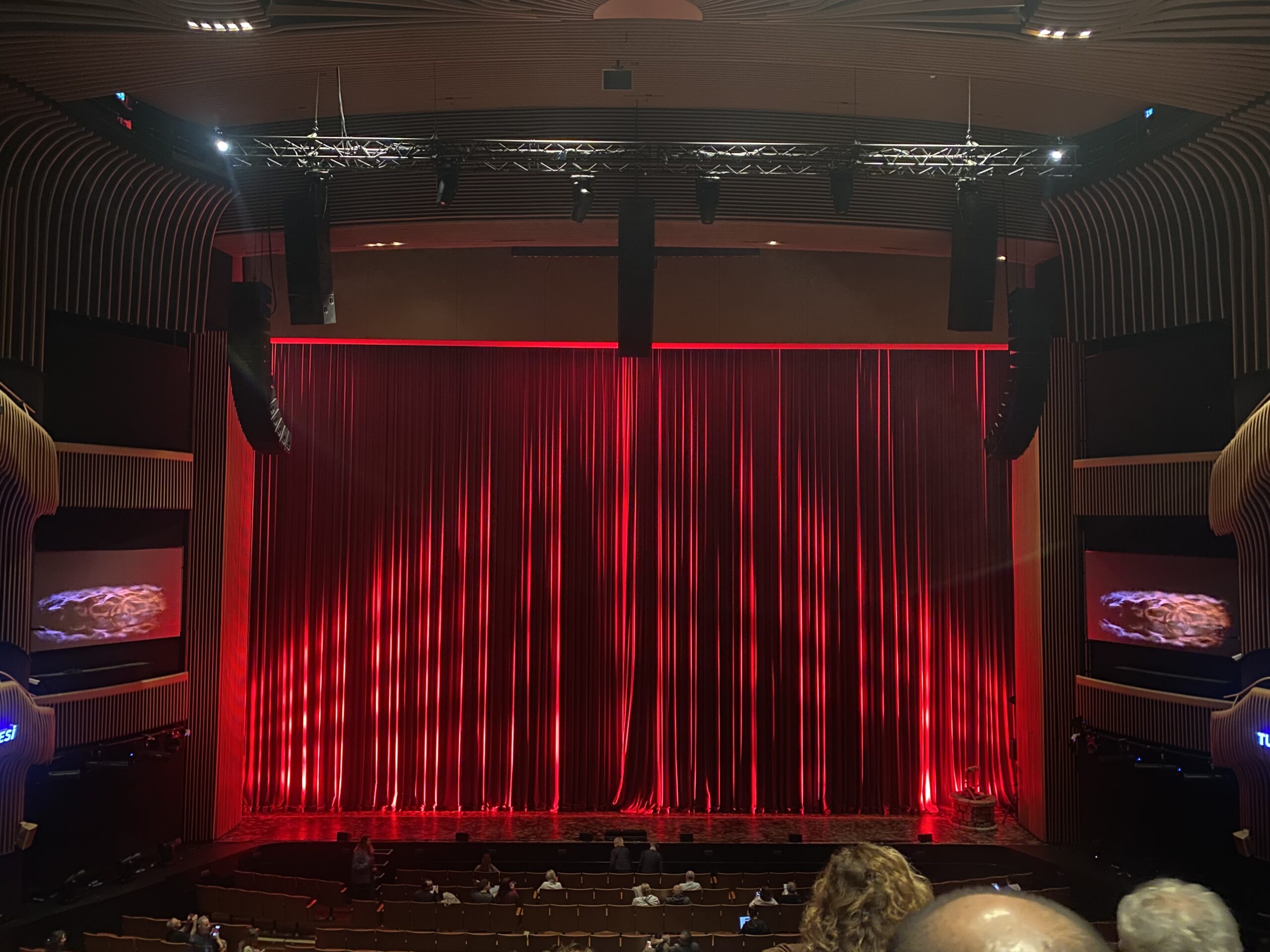 Don Kişot tiyatrosu 2025, Zorlu Center Sahne